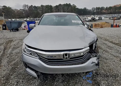2017 Honda Accord Exl z USA, uszkodzony, nr VIN 1HGCR2F99HA199268